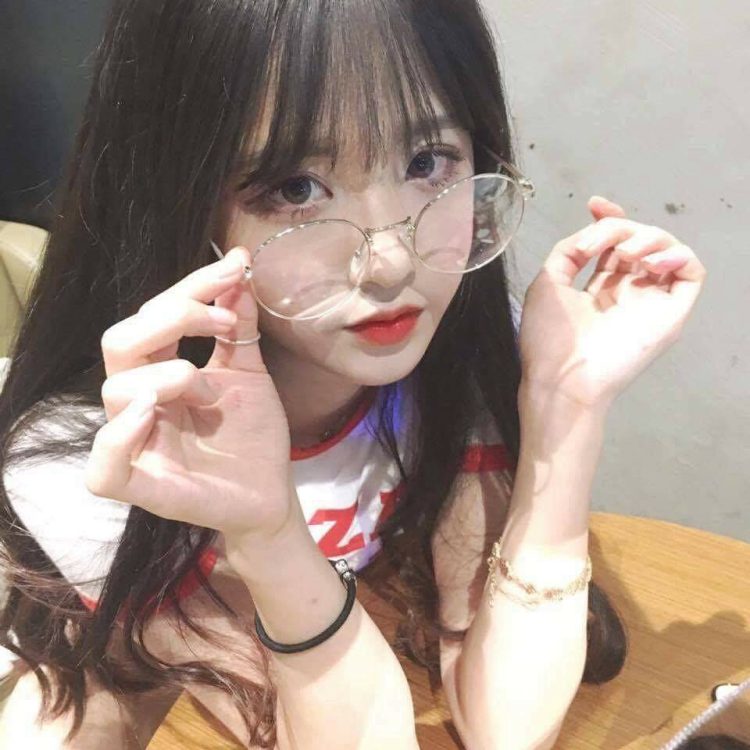 Hình ảnh con gái cute dễ thương 10 Hình ảnh con gái cute dễ thương 10