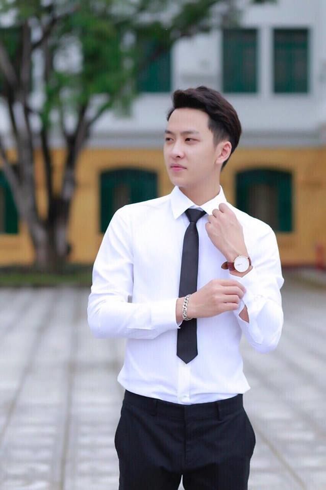 Tự tin với màu áo sơ mi trắng Ảnh trai mặc áo sơ mi trắng lịch lãm 1