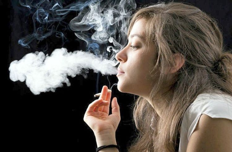 Hình cô gái buồn 17 Hình cô gái buồn 17