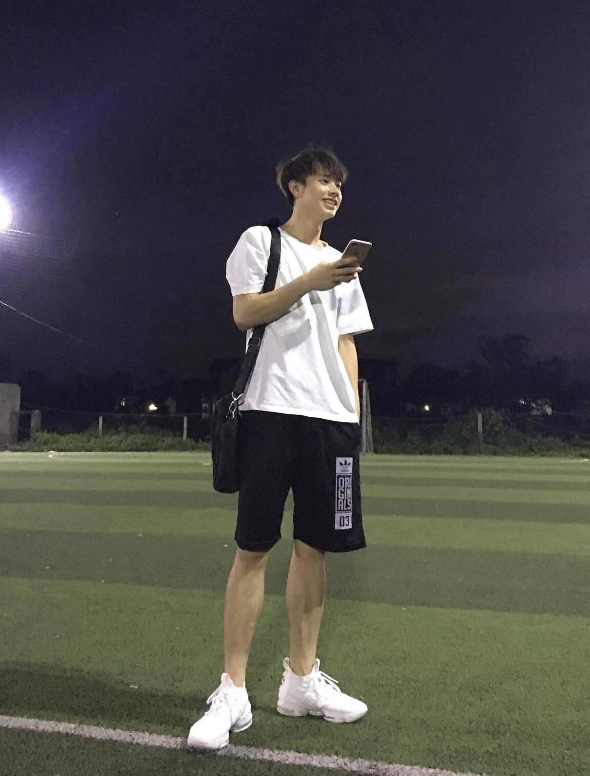 anh trai da bong 1 ảnh trai đá bóng 1