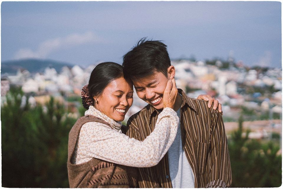 hinh anh gia dinh yeu thuong nhau 23 Hình ảnh gia đinh yêu thương nhau 23