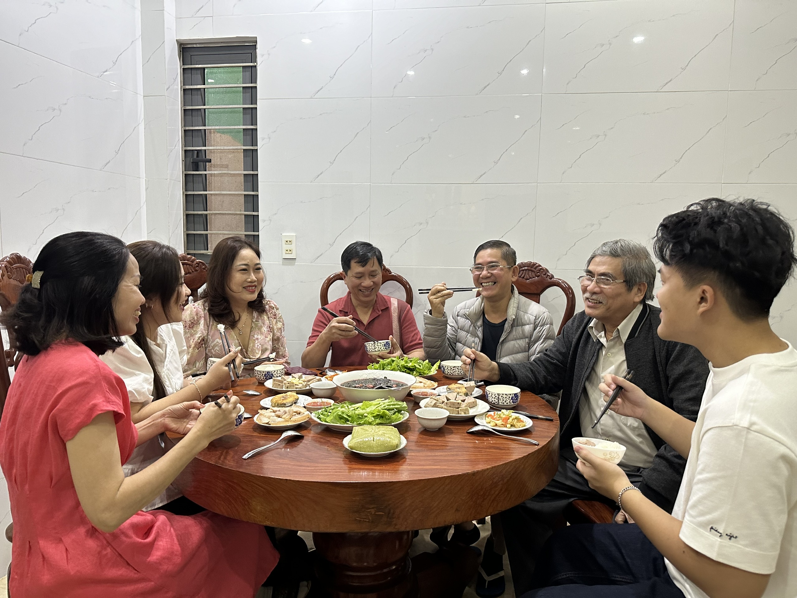 hinh anh gia dinh yeu thuong nhau 3 hình ảnh gia đình yêu thương nhau 3