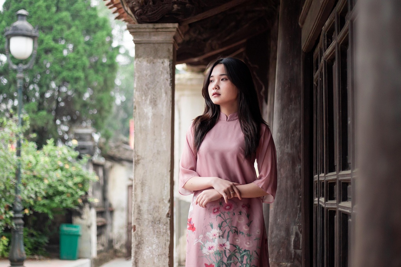 hinh co gai mac ao dai 13 Hình cô gái mặc áo dài 13