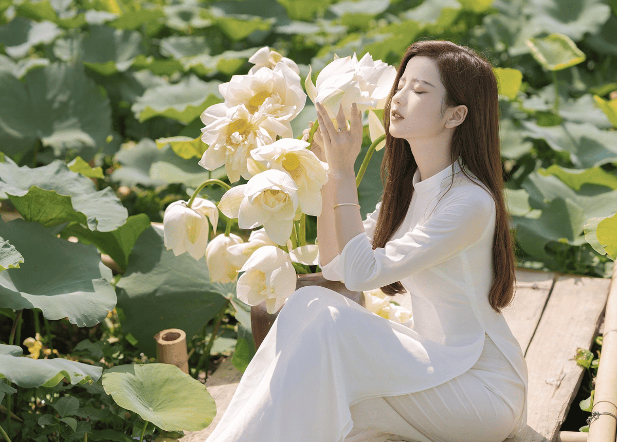 hinh co gai mac ao dai 17 Hình cô gái mặc áo dài 17