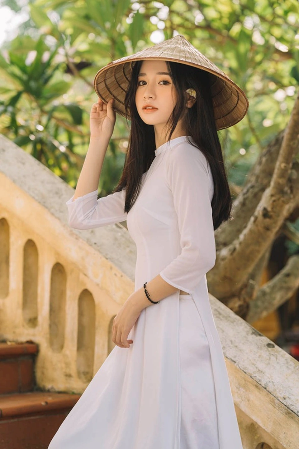 hinh co gai mac ao dai 5 Hình cô gái mặc áo dài 5