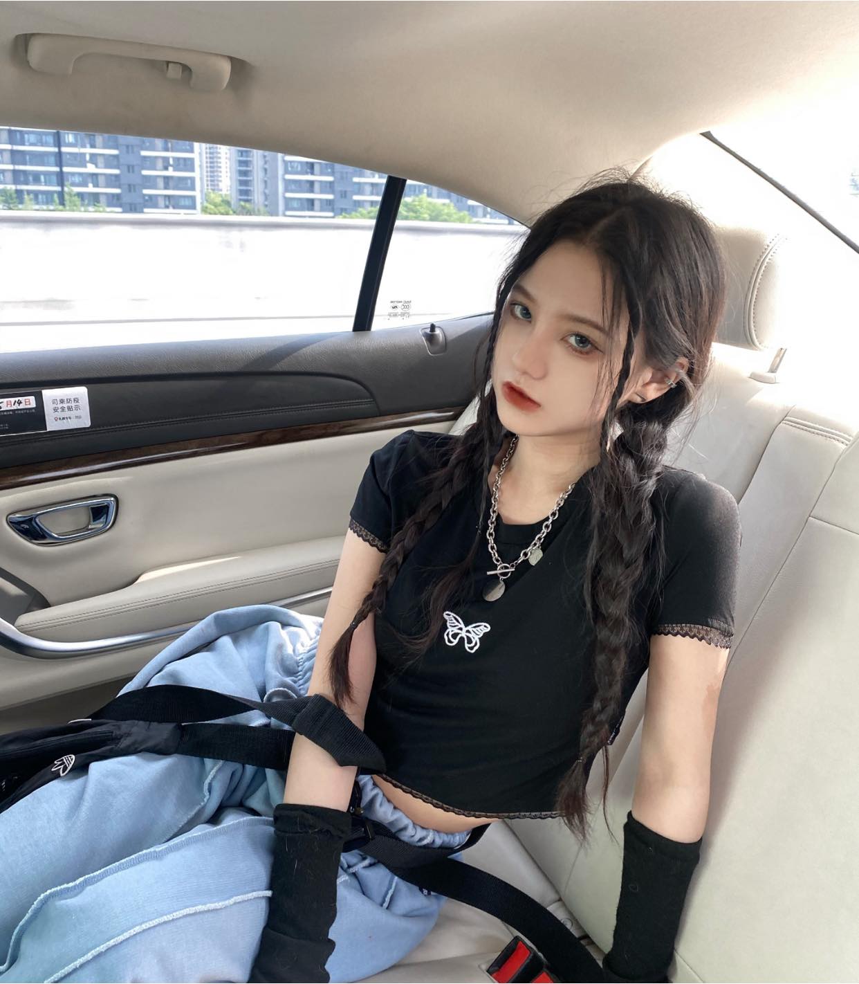 hinh con gai ngau 38 Hình con gái ngầu 38