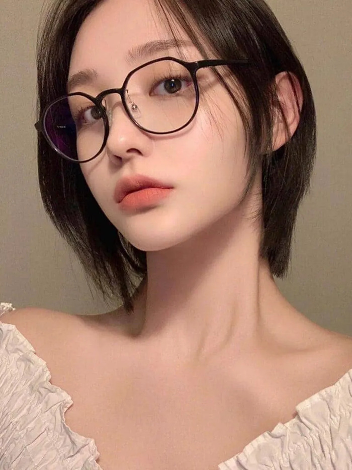 hinh gai xinh deo mat kinh 11 hinh gai xinh deo mat kinh 11