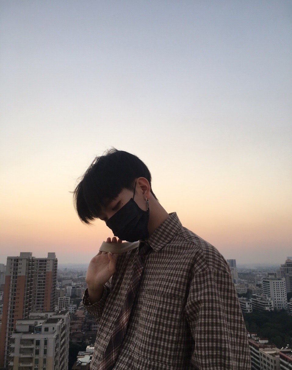 hinh trai dep che mat 7 Hình trai đẹp che mặt 7