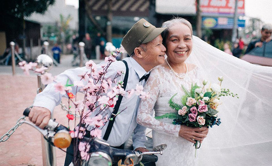 hinh anh vo chong gia 40 Hình ảnh vợ chồng già 40